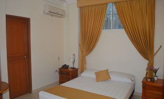 Hotel San Miguel Imperial - Housity