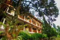 Taman Sari Hotel & Resort Hotel dekat Pd Sekawan Group