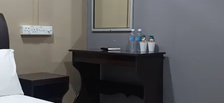 Batu Caves Hotel Kuala Lumpur Отели в г. Гомбак