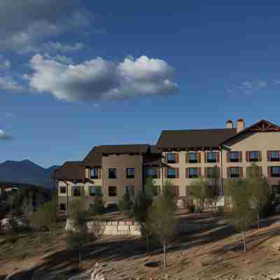 Courtyard Flagstaff Hotel Exterior