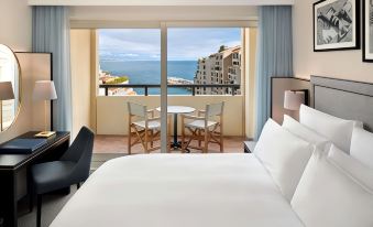 Columbus Hotel Monte-Carlo, Curio Collection by Hilton