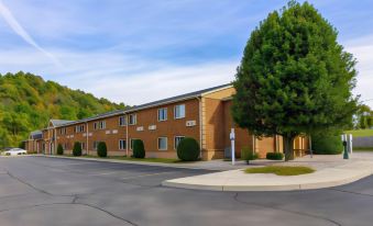 Comfort Inn Atkins-Marion I-81