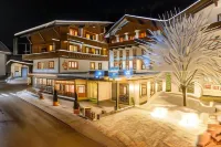 Scol Sporthotel Zillertal فنادق في 