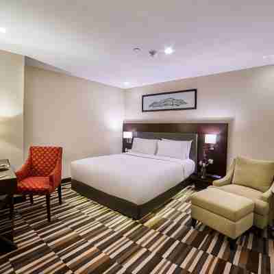 阿瓦里快線古爾伯格飯店 Rooms