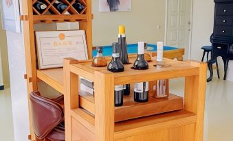 Caihong Zhishang Homestay