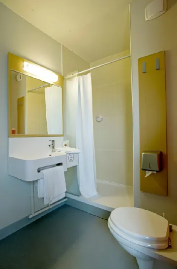 B&B Hotel Paris Romainville Noisy-Le-Sec