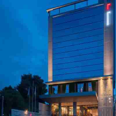 科塔盧米諾WH飯店 Hotel Exterior