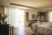 Dolphin Hotel