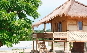 Bumbangku Beach Cottage