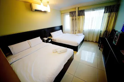 Hotel Bintang Indah فنادق في Lundang