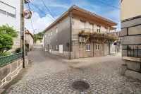 Casas da Petisqueira 61 - Paredes-Oporto