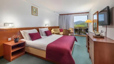 Hotel Jezero Hotels in 