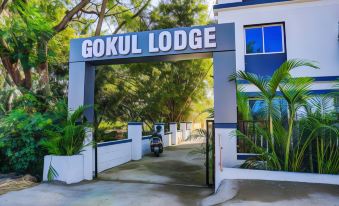 FabHotel Gokul Lodge