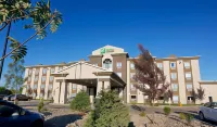 Holiday Inn Express ST堡。 JOHN 聖約翰堡住宿飯店