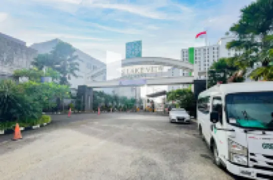 RedLiving Apartemen Green Lake View Ciputat - Aurora Rooms