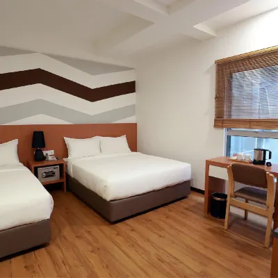 De House Hotel Hotels near Masland Methodist Church (SCAC)