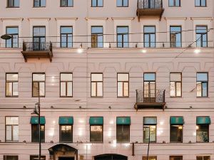 Piterskaya Club Hotel