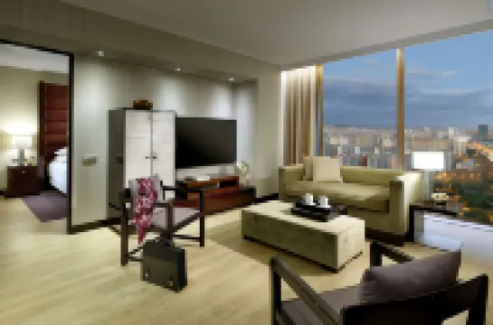 Hyatt Regency Barcelona Tower