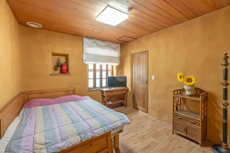 Hoengseong Lake Pension Отели рядом с достопримечательностью «Hoengseong Theme Land»