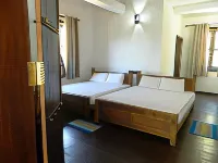 Birds Paradise Hotel Hotels near Seewali ground Rathnapura