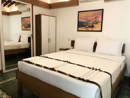 Flores Gallery Hotel