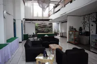 RedDoorz near Taman Kota Lapang Merdeka Sukabumi