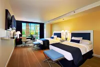 University Plaza Waterfront Hotel Hotel dekat Sky Zone Trampoline Park Stockton