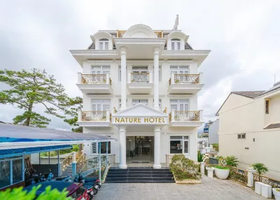 Nature Hotel - Luong The Vinh Hotels in 