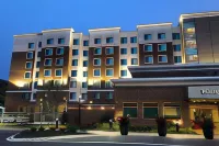 Residence Inn Greenville Các khách sạn gần Webster University