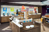 Tru by Hilton McDonough, GA - breakfast