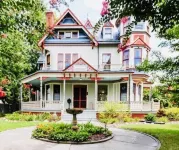 Gillis Grier Bed & Breakfast Các khách sạn gần Poplar Hill Mansion