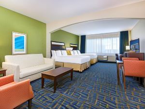 Holiday Inn Express & Suites Monahans I-20