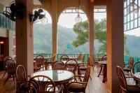 Mount Stratus Resort