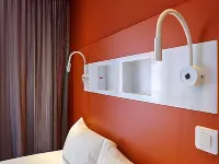 Ibis Budget Beauvais Aeroport Hotels in Essuiles-Saint-Rimault