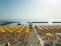 Club Esse Mediterraneo Hotels in Silvi