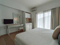 Dracos Hotel Hotels near Piso Krioneri Beach