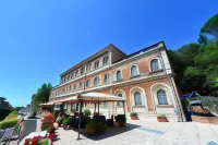 Hotel Iris