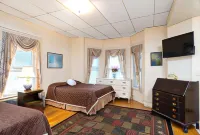 The Farrington Inn Hotels in Watertown