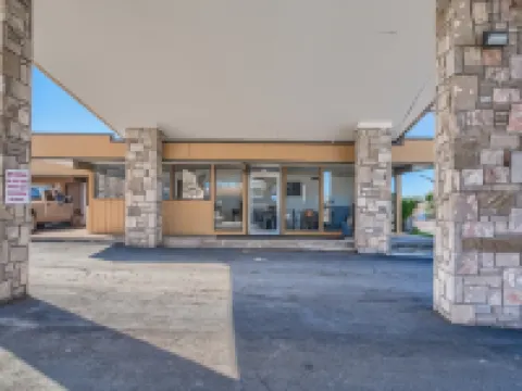 Americas Best Value Inn Uvalde Hotels in Uvalde