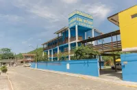 Pousada Recanto Dom Arthur فنادق في Itapema