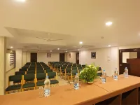 Hotel Park Residency Kuttiyadi Hotel di Kozhikode