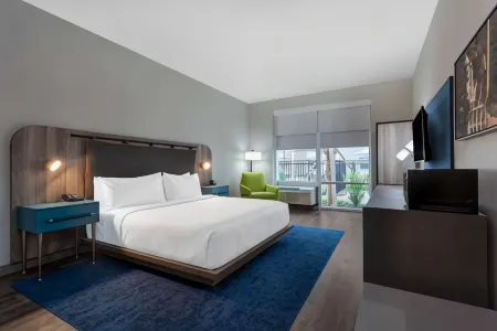 Tryp by Wyndham Orlando