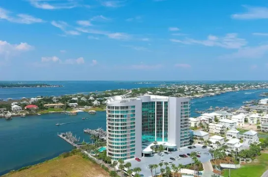 NEW LISTING/BEST GETAWAY/UPDATED 3-BEDROOM 3-BATH @ THE  BELLA LUNA/BOAT DOCKS