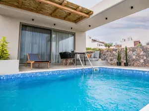 Kaktus Suites Private Pool