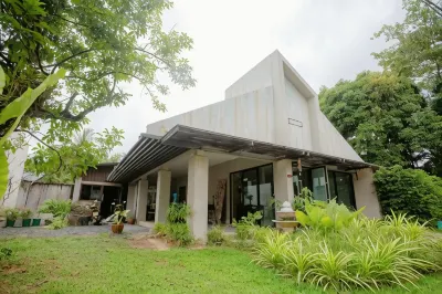 Ko Lanta Amantra Hostels - Women Only