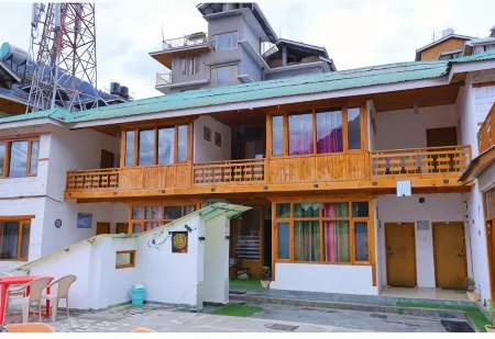 Hotel Hilltop