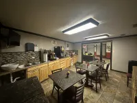 Super 8 by Wyndham Athens TX Hotels in Athens