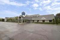 Boarders Inn & Suites by Cobblestone Hotels - Faribault Hotels in Faribault