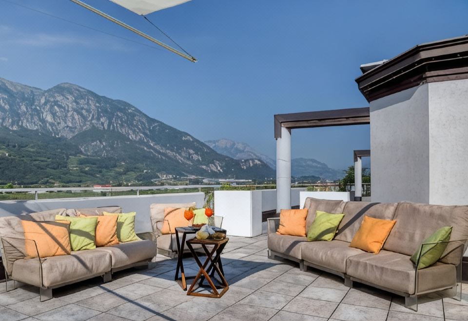 베스트 웨스턴 호텔 아디제