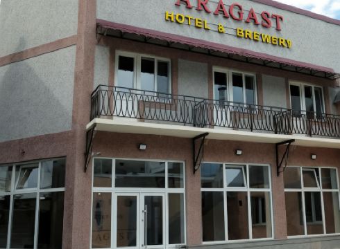 Aragast Hotel